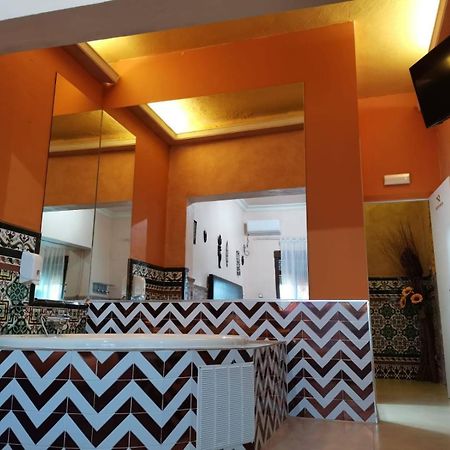 Hostal Avenida Andalucia - Solo Adultos Seville Exterior photo